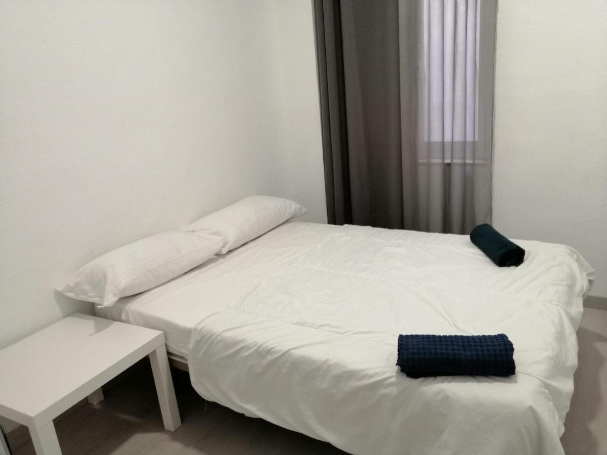 Room In The Center Of Alicante! Esterno foto